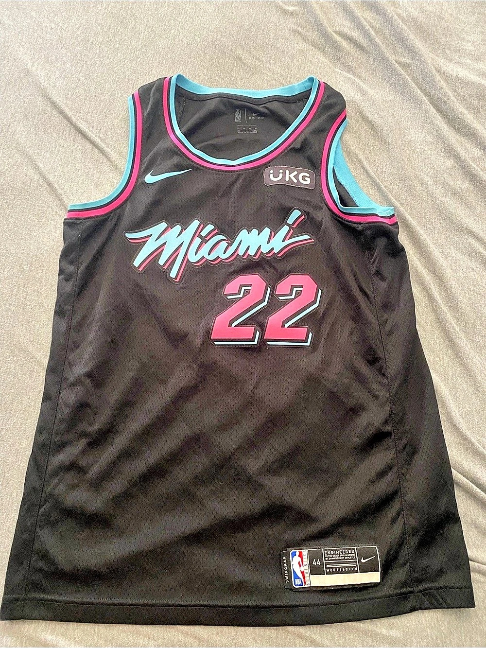 Nike Miami Heat Jimmy Butler #22 Swingman jersey 44